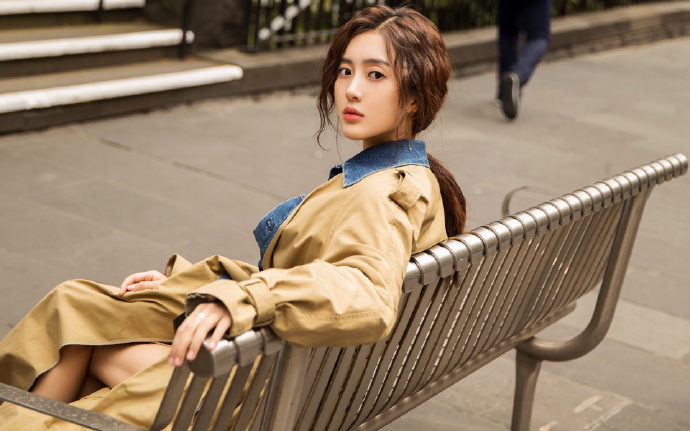 浙江杭州：一幅农民画引希腊青年走进跨湖桥遗址